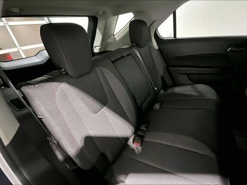 Used 2017 Chevrolet Equinox LT w/ Convenience Package image 26