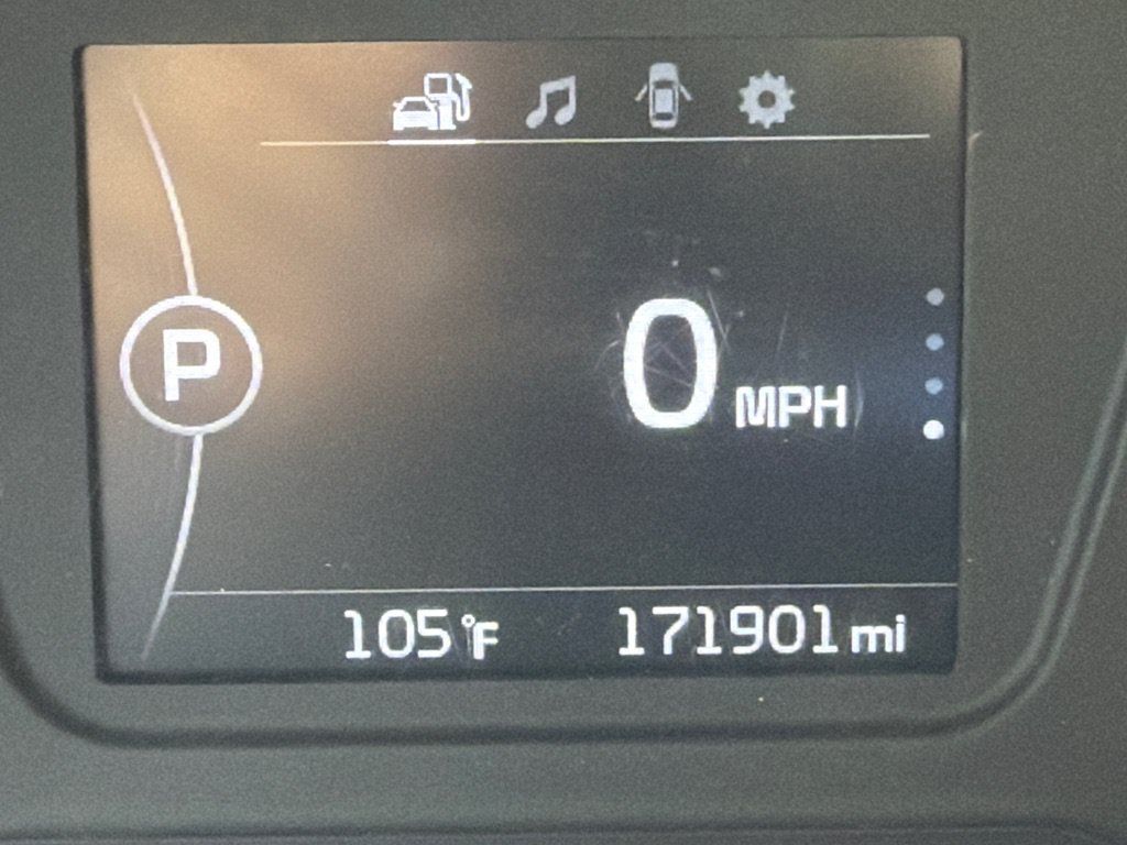 Used 2017 Kia Sorento LX FWD image 11