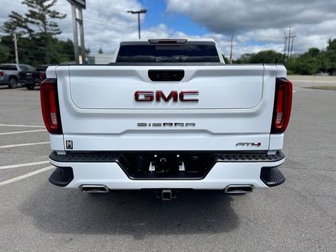 Used 2022 GMC Sierra 1500 AT4 w/ AT4 Preferred Package AWD/4WD image 5