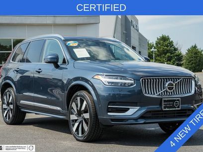 Certified 2023 Volvo XC90 T8 Ultimate w/ Lounge Package