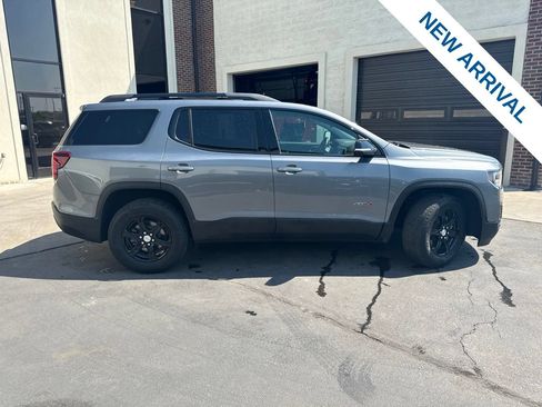 Used 2021 GMC Acadia AT4 w/ Trailering Package AWD/4WD image 8