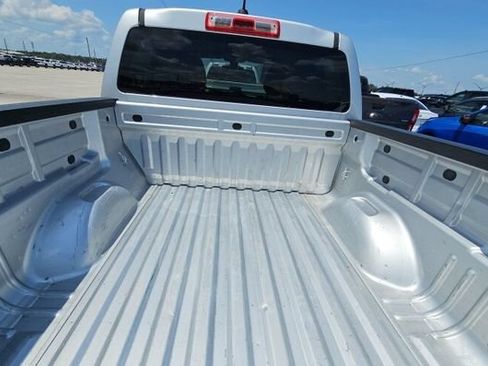 Used 2017 Chevrolet Colorado W/T w/ WT Convenience Package RWD image 10