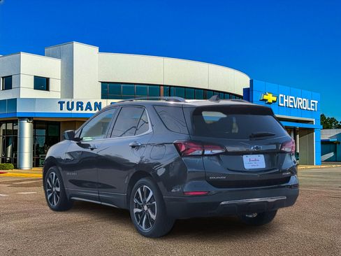 Used 2022 Chevrolet Equinox Premier image 3