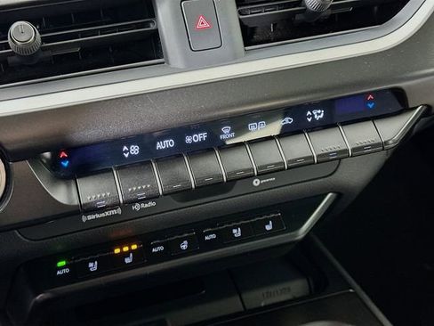 Used 2021 Lexus UX 250h w/ Premium Package image 16