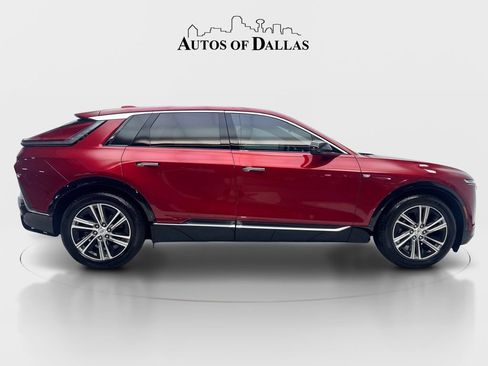 Used 2024 Cadillac Lyriq Luxury RWD image 10