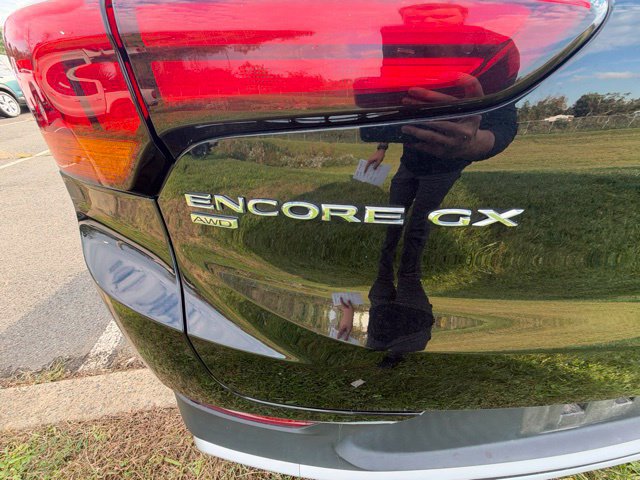 Used 2023 Buick Encore GX Select w/ Safety Package II AWD/4WD image 6