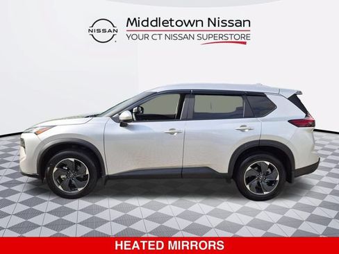 Certified 2024 Nissan Rogue SV w/ SV Premium Package AWD/4WD image 7