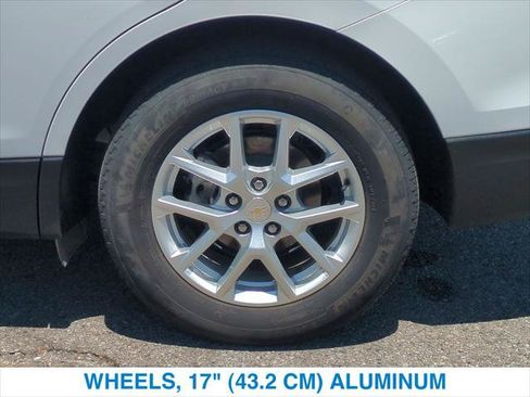 Used 2024 Chevrolet Equinox LS FWD image 11