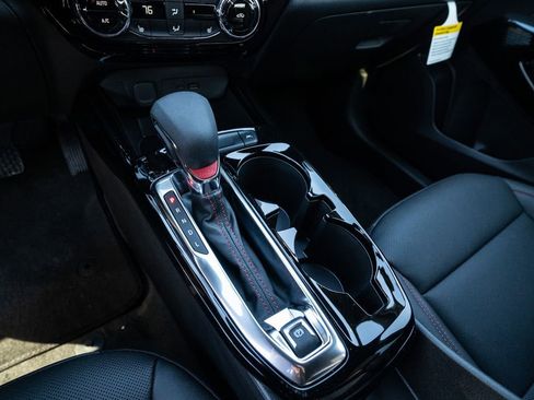 New 2026 Chevrolet Trax RS image 24