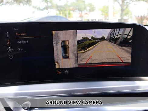 Used 2024 Cadillac Lyriq Sport RWD image 7