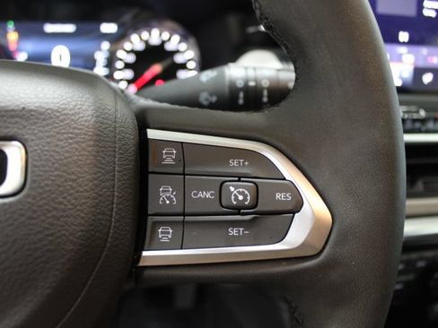 Used 2024 Jeep Compass Limited AWD/4WD image 37