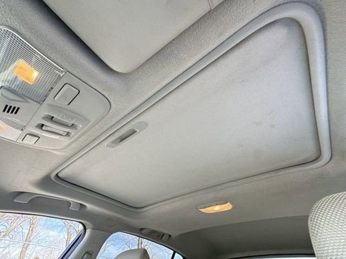 Used 2013 Subaru Crosstrek 2.0i Premium image 22