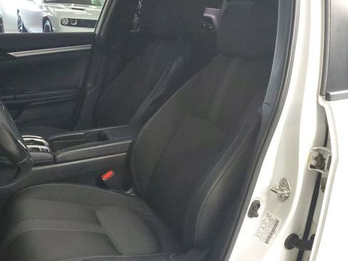 Used 2019 Honda Civic Sport image 18