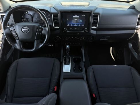Used 2023 Nissan Frontier SV w/ Technology Package AWD/4WD image 11
