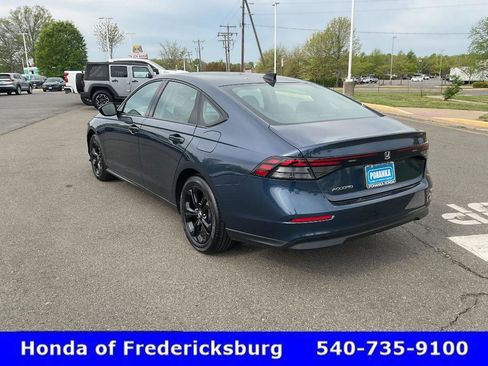 Used 2025 Honda Accord SE image 4