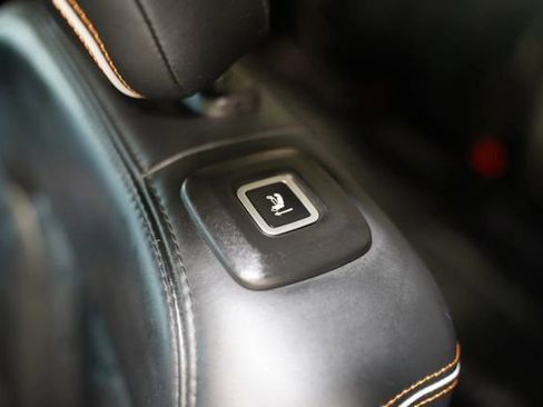 Used 2022 Jeep Grand Wagoneer Series III w/ Rear Seat Video Group 1 AWD/4WD image 47