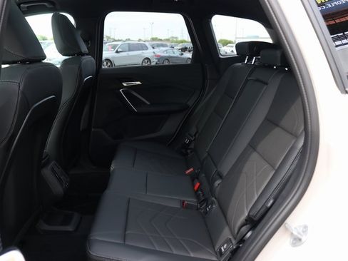 New 2026 BMW X1 xDrive28i w/ Technology Package image 25