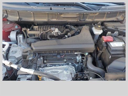 Used 2019 Nissan Rogue SV w/ Premium Package image 42