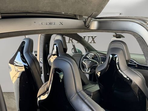 Used 2016 Tesla Model X Performance image 19