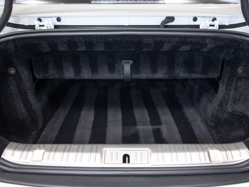 Used 2020 Rolls-Royce Dawn RWD image 58