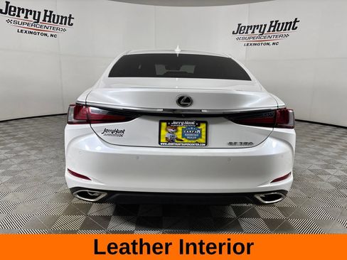 Used 2024 Lexus ES 350 w/ Premium Package FWD image 7