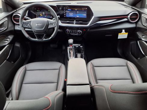 New 2026 Chevrolet Trax RS w/ Driver Confidence Package FWD image 8