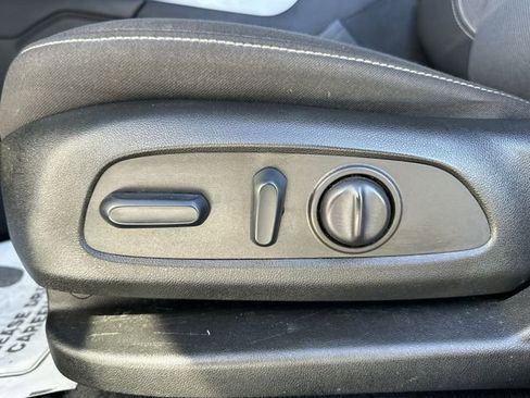 Used 2023 Chevrolet Blazer LT w/ Driver Confidence Package image 13