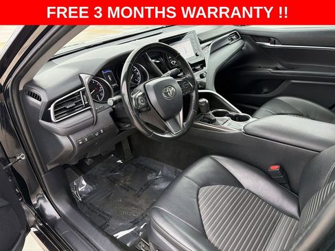 Used 2022 Toyota Camry SE image 37