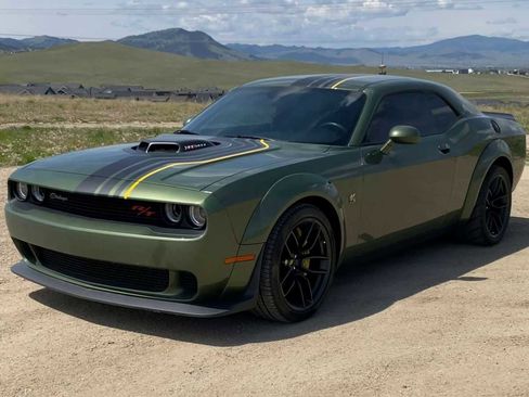 Certified 2022 Dodge Challenger R/T Scat Pack RWD image 4