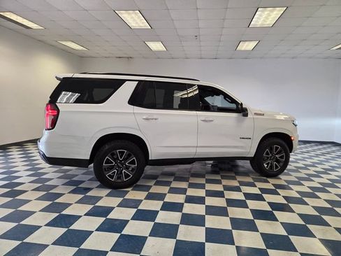 Used 2021 Chevrolet Tahoe Z71 w/ Z71 Signature Package AWD/4WD image 8