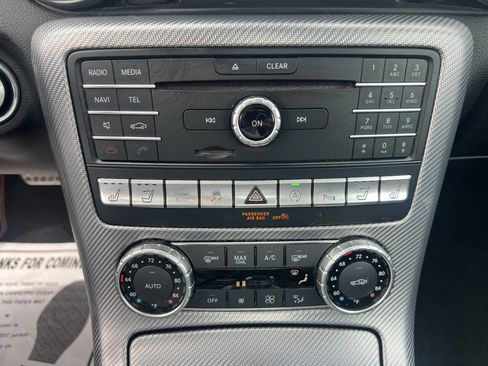 Used 2018 Mercedes-Benz SLC 43 AMG image 24