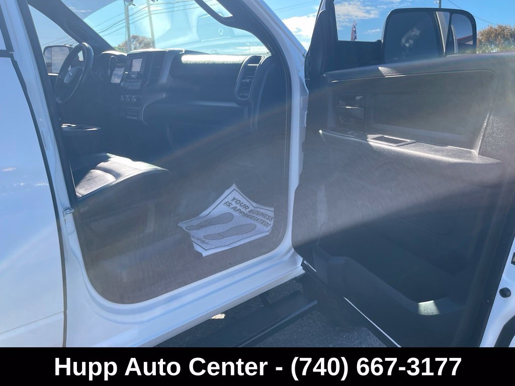 Used 2022 RAM 2500 Tradesman w/ Chrome Appearance Group AWD/4WD image 14
