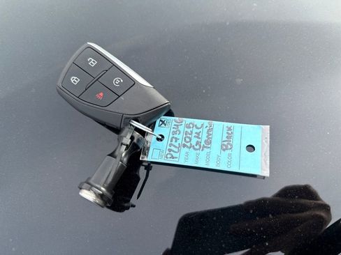 Used 2025 GMC Terrain Elevation image 28