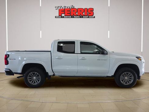 New 2026 Chevrolet Colorado LT w/ LT Convenience Package AWD/4WD image 4