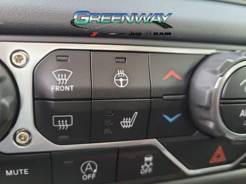 New 2025 Jeep Gladiator Rubicon image 19