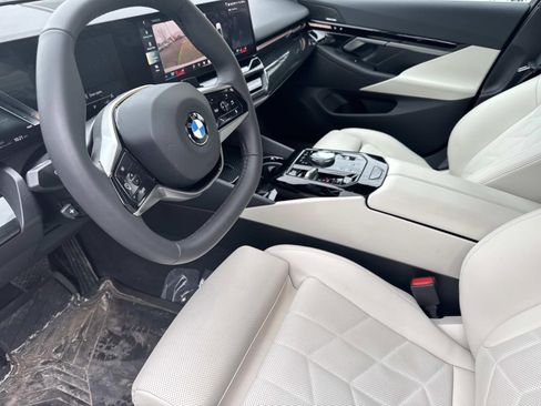 New 2025 BMW 530i xDrive AWD/4WD image 21