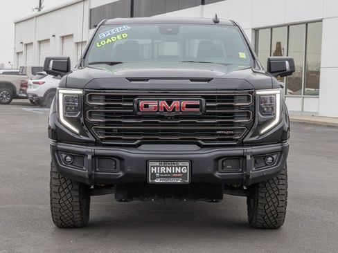 Used 2025 GMC Sierra 1500 AT4X image 2