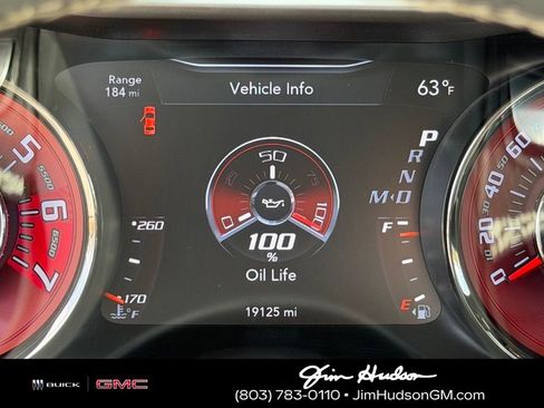 Used 2018 Dodge Challenger SRT Hellcat image 13