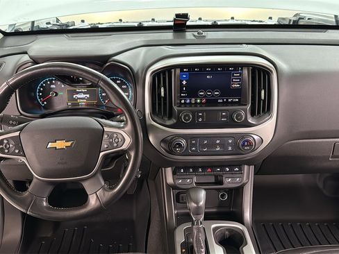 Used 2022 Chevrolet Colorado ZR2 w/ ZR2 Dusk Special Edition image 9