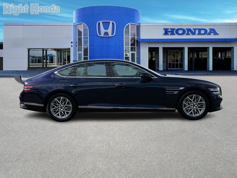 Used 2025 Genesis G80 2.5T image 8