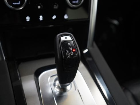 Used 2021 Land Rover Discovery Sport S R-Dynamic image 23