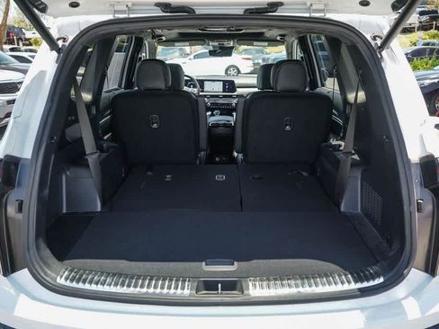 Certified 2025 Kia Telluride SX Prestige X-Line AWD/4WD image 25