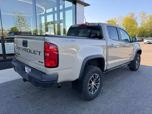 Used 2022 Chevrolet Colorado ZR2 AWD/4WD image 2