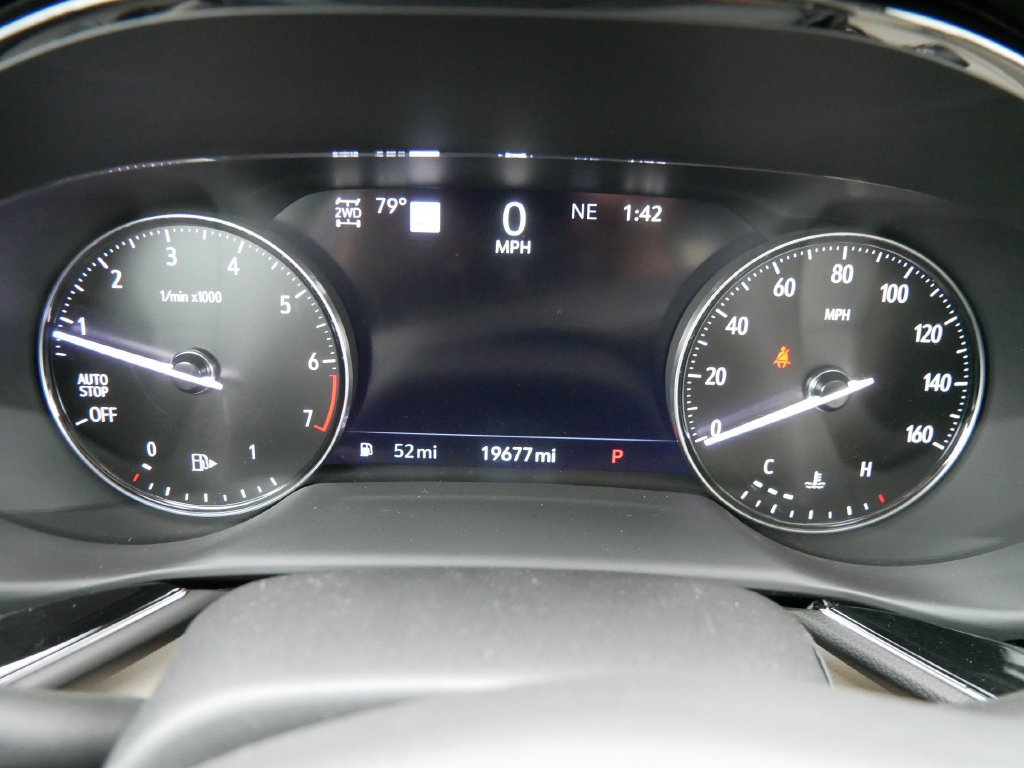 Used 2023 Buick Envision Avenir AWD/4WD image 21