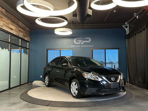 Used 2018 Nissan Sentra S FWD image 1