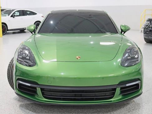 Used 2020 Porsche Panamera image 8
