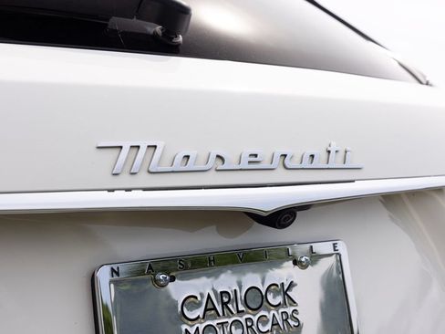 Used 2022 Maserati Levante GT AWD/4WD image 53