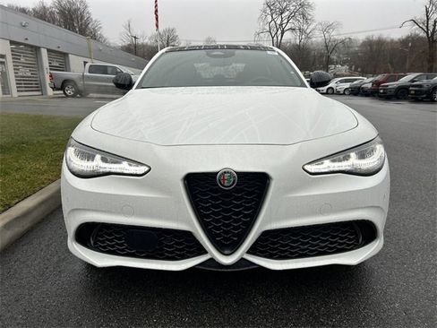 New 2025 Alfa Romeo Giulia AWD w/ Driving Assist Package image 3