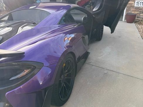 Used 2019 McLaren 600LT image 12
