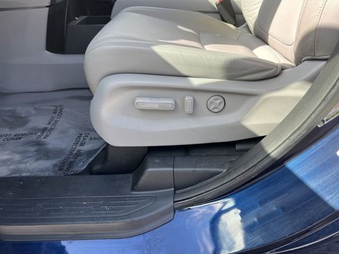 Used 2024 Honda Odyssey Touring image 14